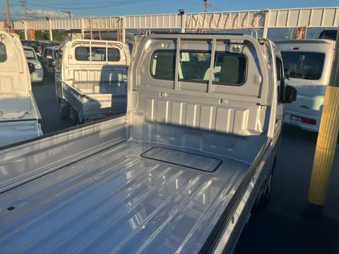 Mitsubishi Minicab Truck