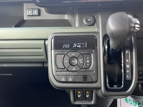 Suzuki Spacia Gear