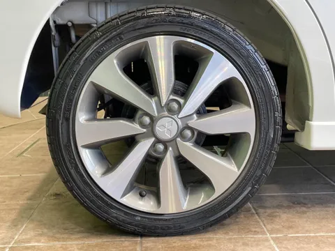 Mitsubishi eK Space Custom