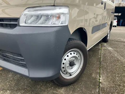 Toyota TownAce Van