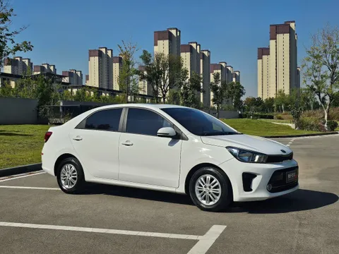 Kia Pegas