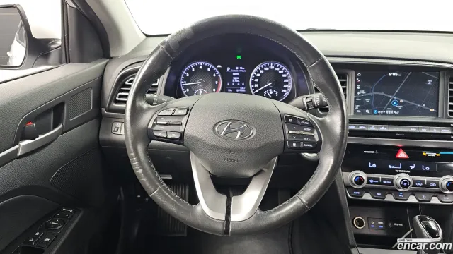 Hyundai Elantra (Avante)