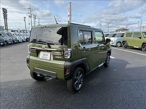 Daihatsu Taft