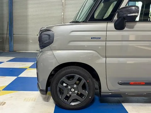 Suzuki Spacia Gear