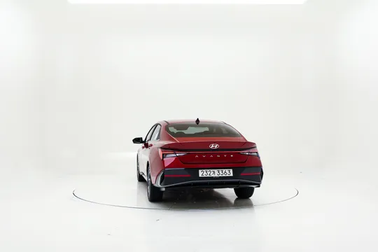 Hyundai Elantra (Avante)