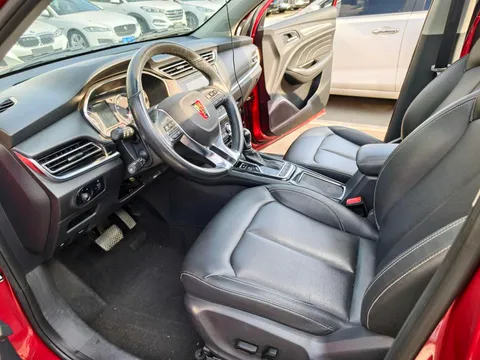 Roewe RX3