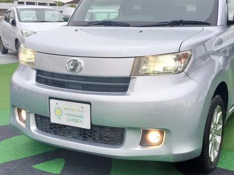 Toyota bB
