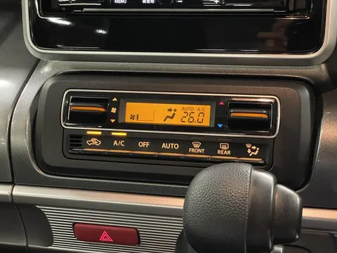 Suzuki Spacia Gear