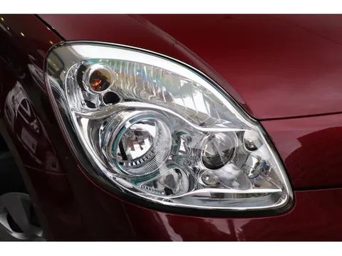 Mazda Verisa