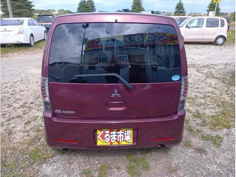 Mitsubishi eK Wagon