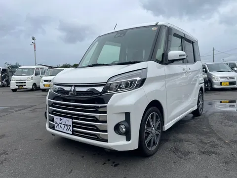 Mitsubishi eK Space Custom