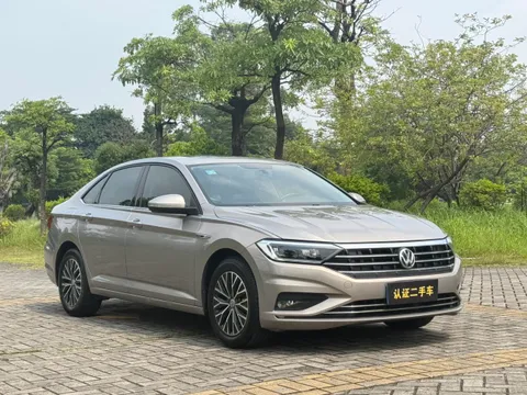 Volkswagen Sagitar