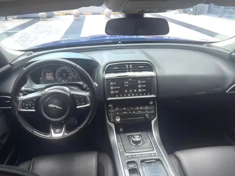 Jaguar XEL