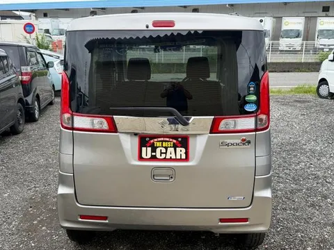 Suzuki Spacia