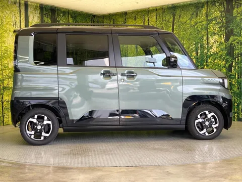 Mitsubishi Delica Mini