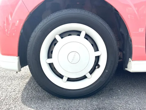 Daihatsu Mira Tocot