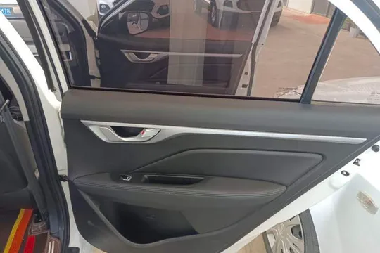 Geely Vision