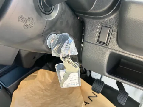 Mitsubishi Minicab Truck
