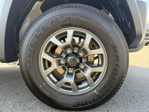 Suzuki Jimny Nomade