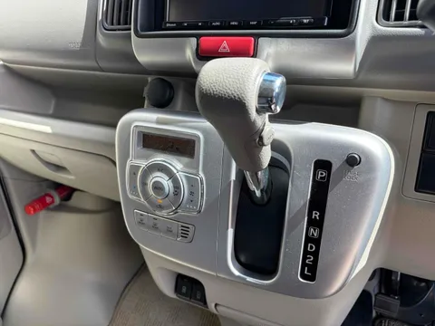 Nissan Clipper Rio