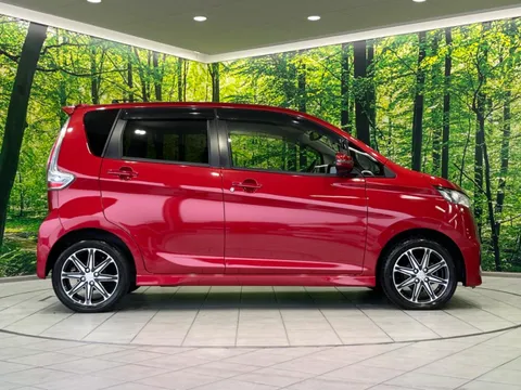 Mitsubishi eK Custom
