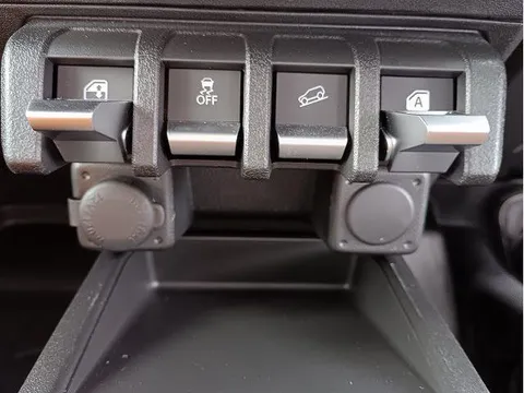 Suzuki Jimny Nomade