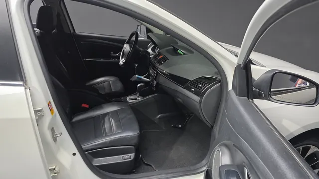 Renault SM3
