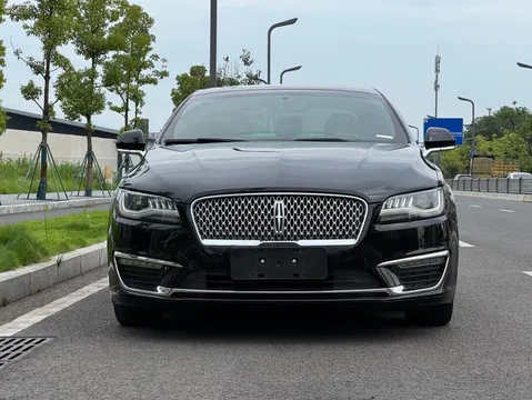 Lincoln MKZ
