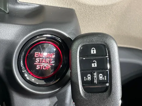 Honda N-BOX Joy