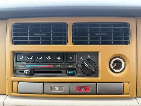 Nissan Rasheen