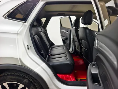 Roewe RX3