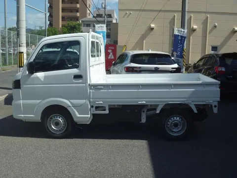 Nissan Clipper Truck