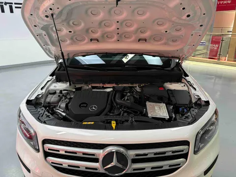 Mercedes-Benz Mercedes-Benz GLB