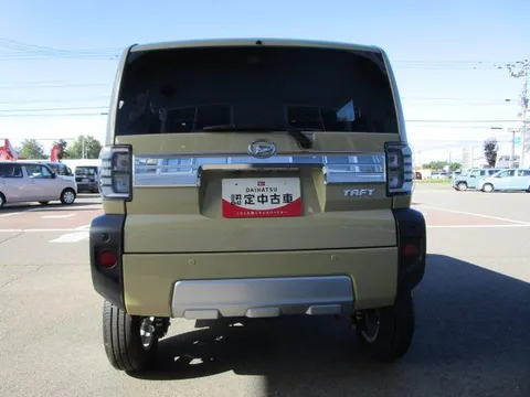 Daihatsu Taft