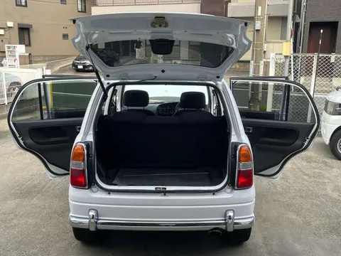Daihatsu Mira Gino