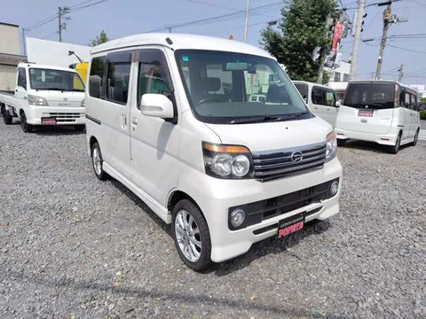 Daihatsu Atrai Wagon
