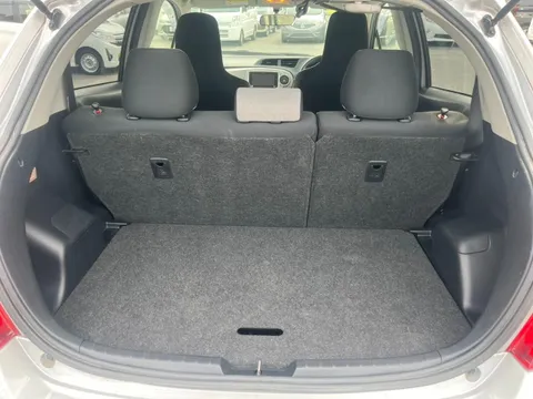 Toyota Yaris (Vitz)