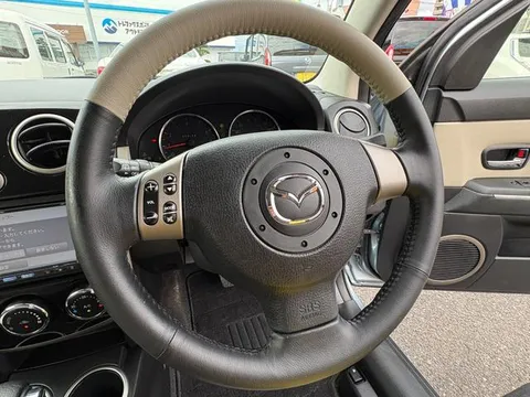 Mazda Verisa