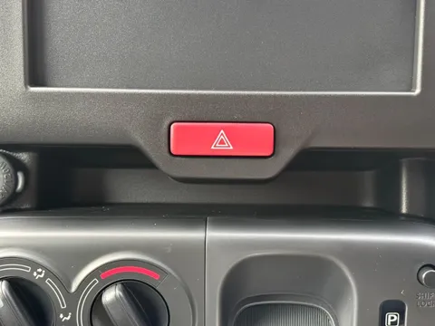 Mitsubishi Minicab Van