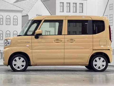 Suzuki Spacia