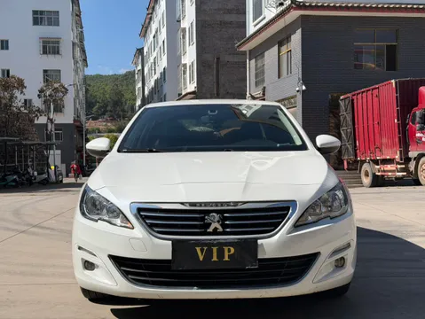 Peugeot 408