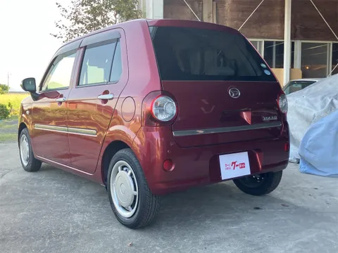 Daihatsu Mira Tocot