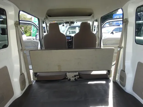 Nissan Clipper