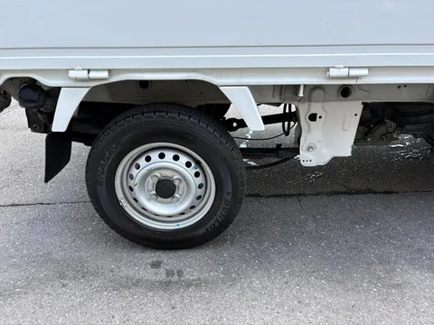 Nissan Clipper Truck