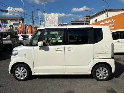 Honda N-BOX Plus