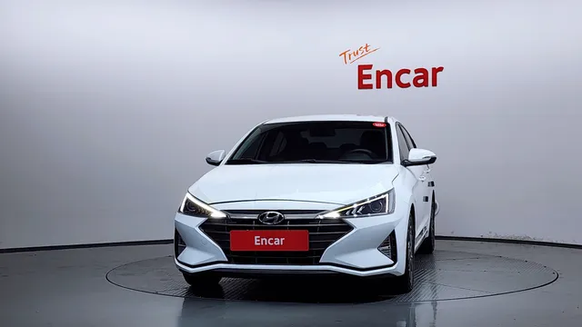 Hyundai Elantra (Avante)