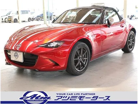 Mazda MX-5 (Roadster)