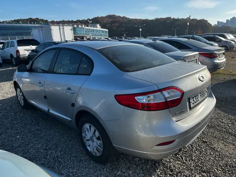 Renault SM3