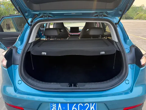 Geely Emgrand S