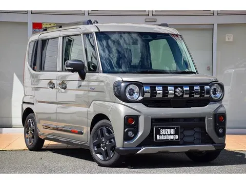 Suzuki Spacia Gear
